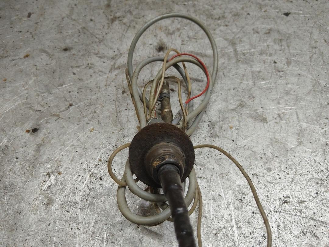 Антенна OBWJZ3 Audi 100 купить в магазине запчастей бу