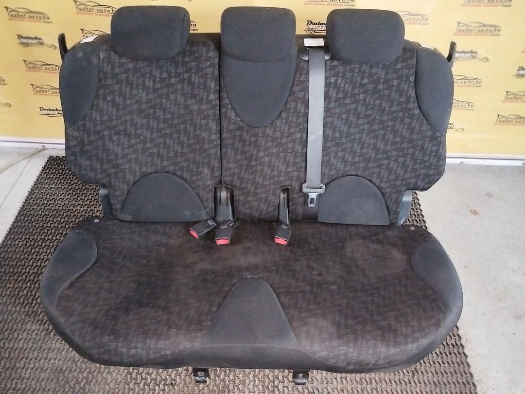 Салон (комплект сидений) O5G29R Nissan Note undefined