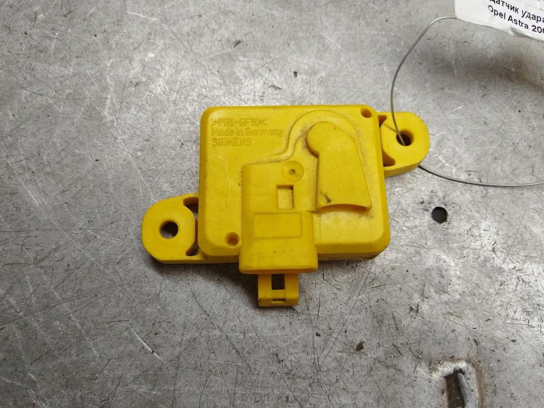 Датчик удара G1R714 Opel Astra