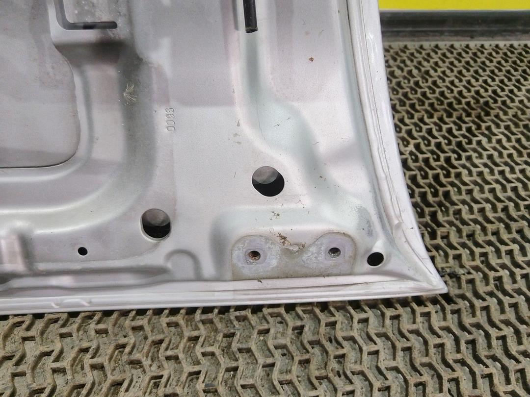 Капот O4XFBC Opel Meriva undefined