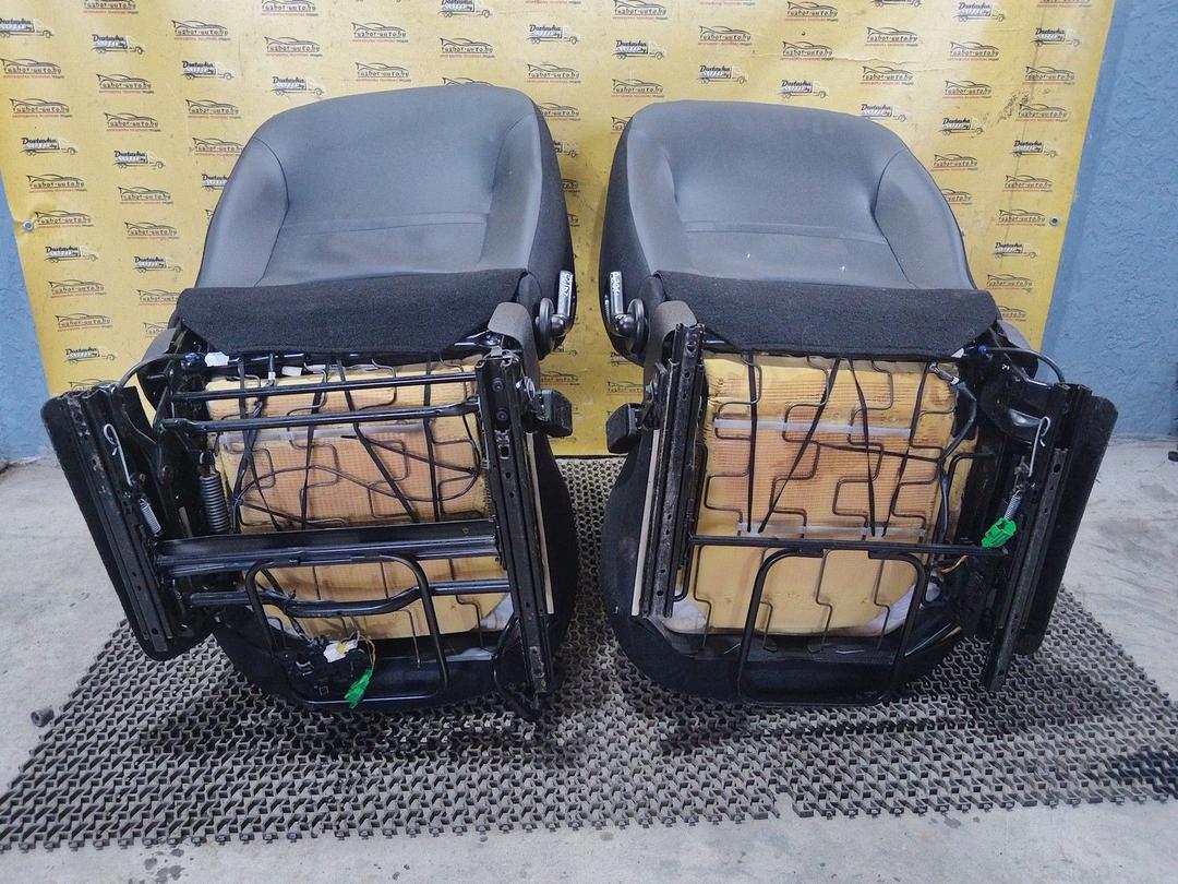 Салон (комплект сидений) 31AHUK Peugeot 206 undefined