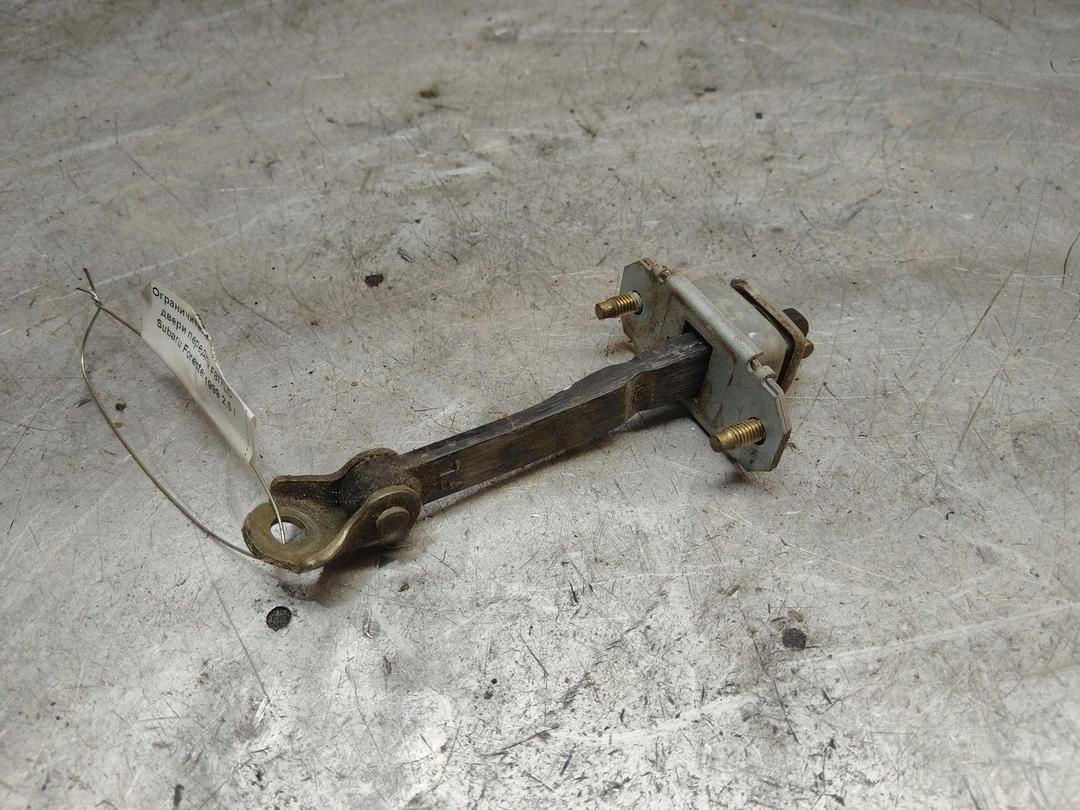 Ограничитель открывания двери передней F8I7LC Subaru Forester - Фото 1