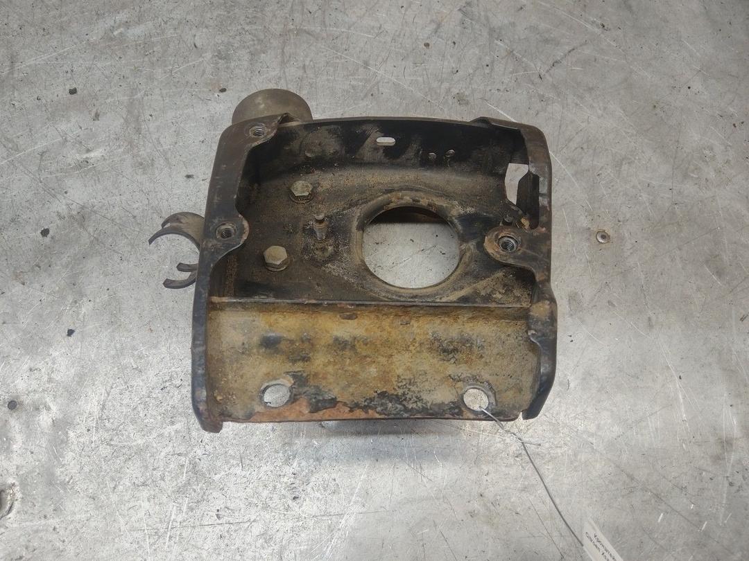 Кронштейн КПП 7J2Q2D Citroen Xsara Picasso - Фото 1