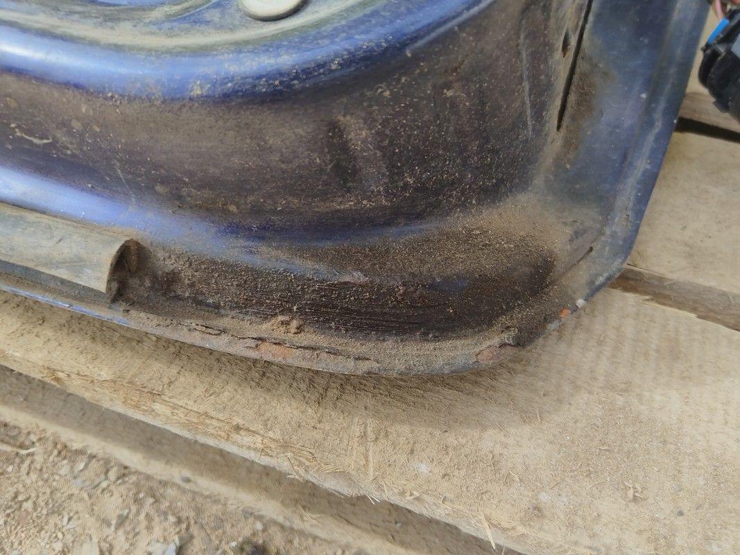 Дверь передняя левая RI8QPE Fiat Stilo undefined