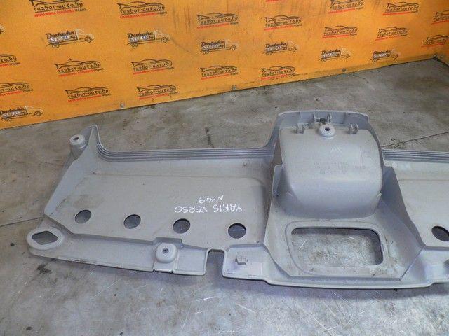 Полка над лобовым стеклом 6QREDE Toyota Yaris Verso купить с доставкой