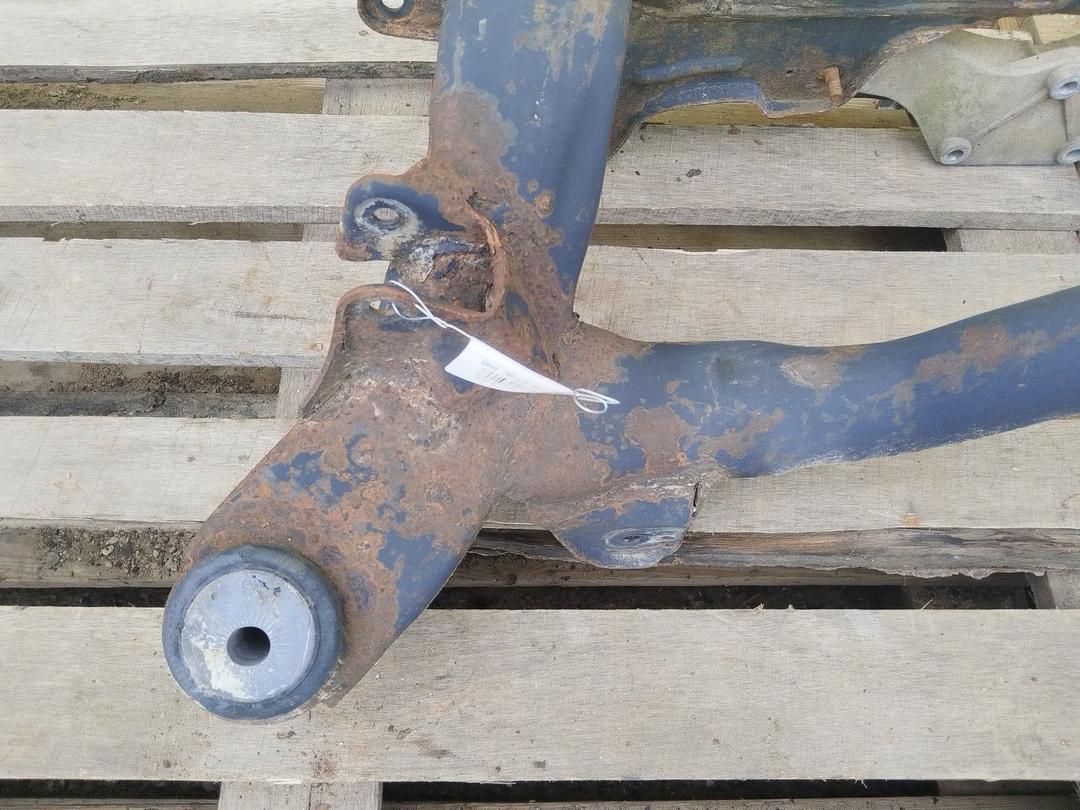 Балка подвески задняя 82HWK7 Audi A6 купить