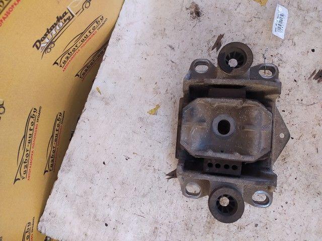 Подушка крепления КПП 5Y2Y23 Ford Mondeo купить с доставкой