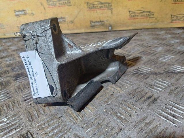 Кронштейн двигателя AX1L8A Citroen Xsara Picasso - Фото 1