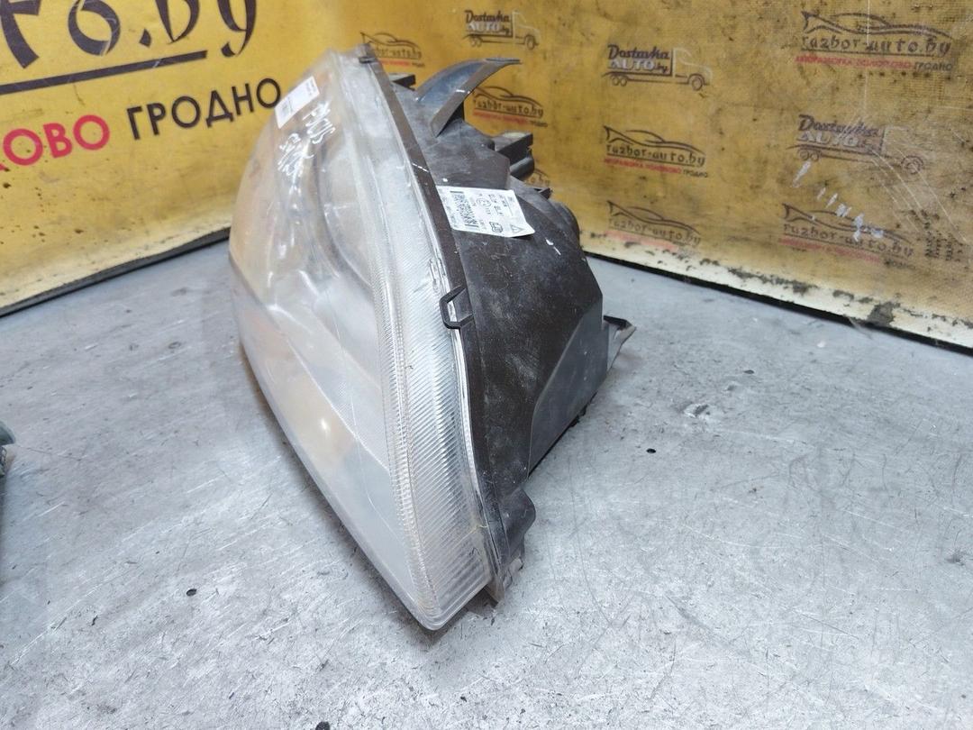 Фара правая T2UD03 Ford Focus - Фото 3