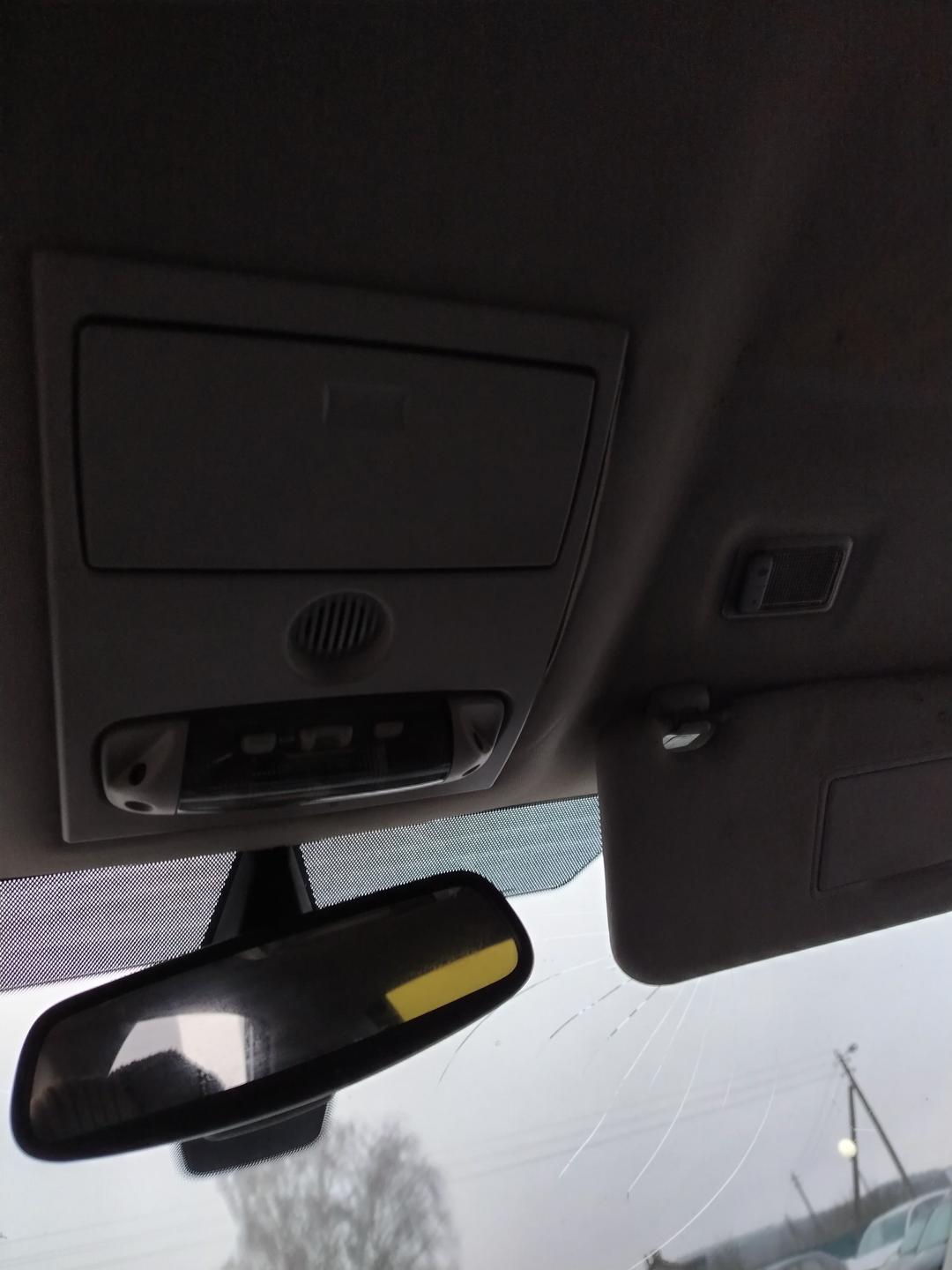 Фонарь салона (плафон) H9SFI5 Ford Mondeo