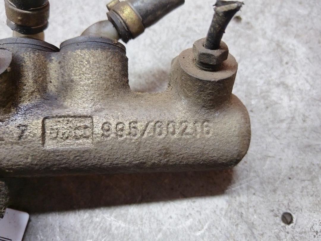 Цилиндр тормозной главный F6JPKQ Alfa Romeo 156 купить на авторазборке