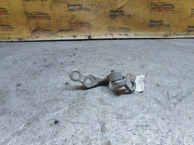 Петля двери передней правой EC2SJ0 Ford C-Max купить в магазине запчастей бу