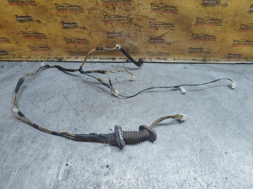 Проводка двери задней левой Z8U1UG Toyota Corolla Verso - Фото 2