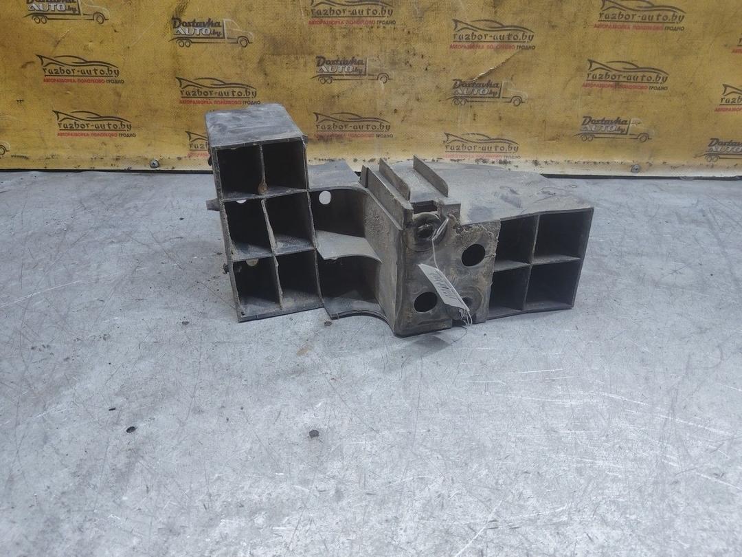 Кронштейн крепления бампера заднего 1VNELV Renault Espace купить с доставкой