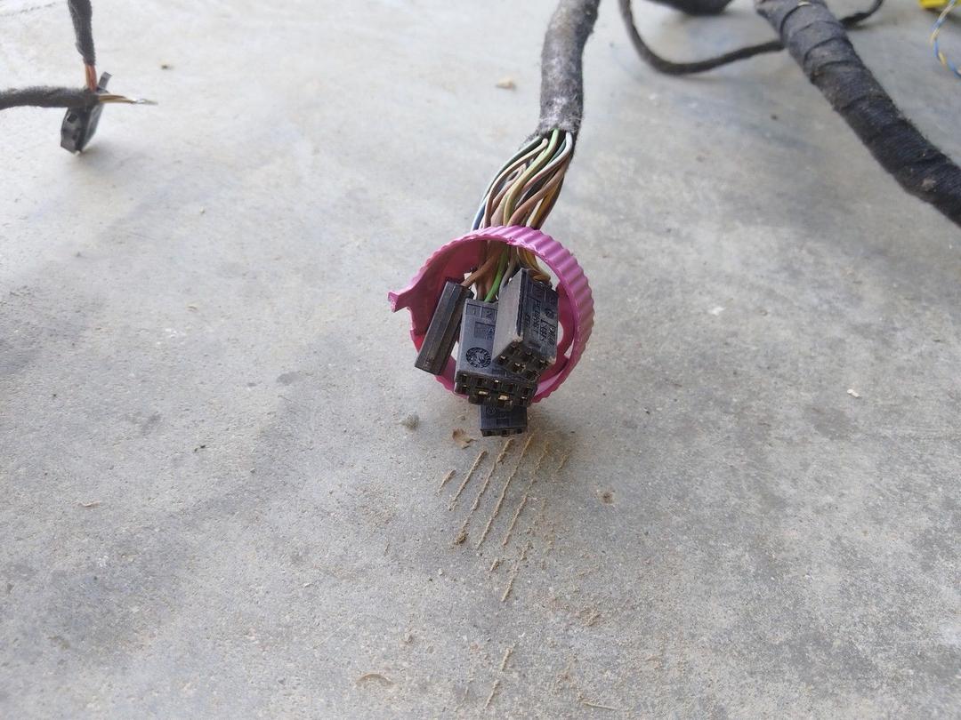 Проводка салона L43DR8 Seat Alhambra - Фото 21