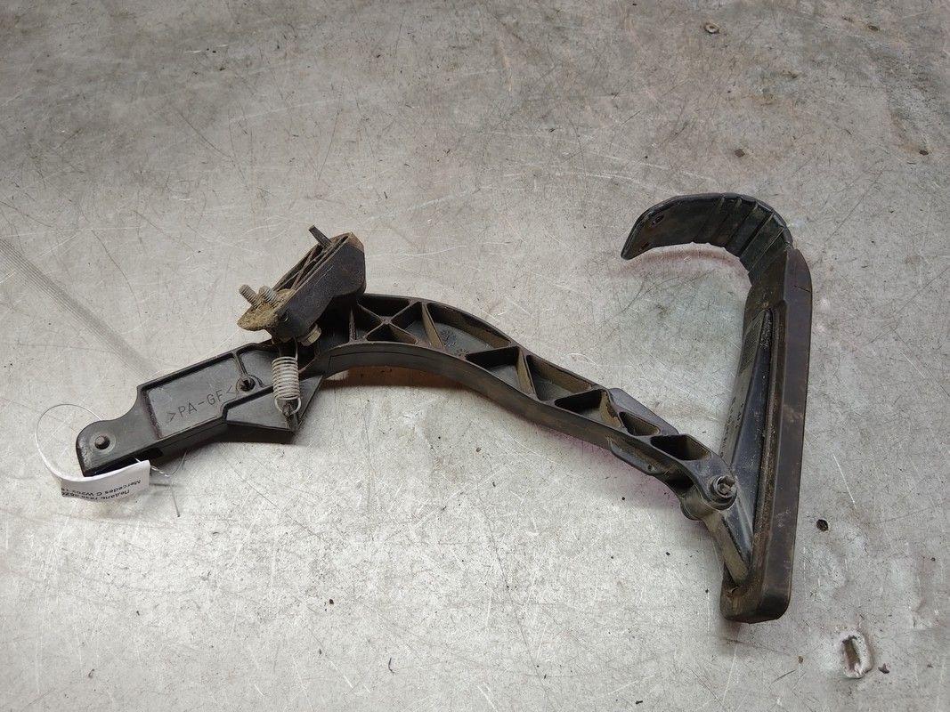 Педаль газа 85ZGEM Mercedes C W202 купить в магазине запчастей бу