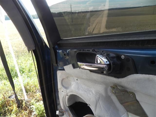 Ручка внутренняя задняя левая C6D471 Peugeot 607 - Фото 1