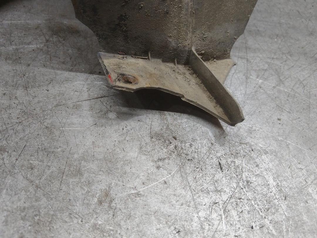 Защита арок задняя правая (подкрылок) D9U9DS Peugeot 206 купить в магазине запчастей бу