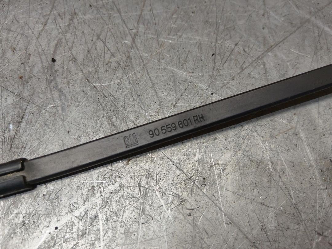 Щеткодержатель (поводок стеклоочистителя, дворник) 8P46QX Opel Astra - Фото 4