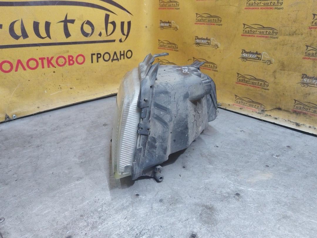 Фара правая XA8M05 Audi A4 купить в магазине запчастей бу