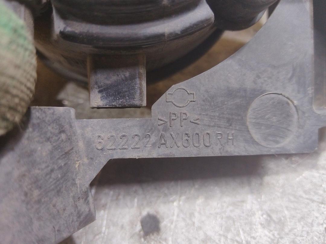 Фара противотуманная правая 8OJW24 Nissan Micra купить в магазине запчастей бу