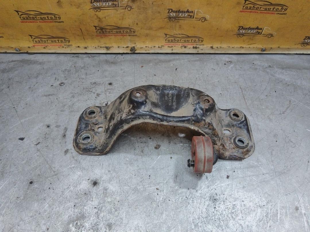 Кронштейн глушителя GMONRU Volvo XC70