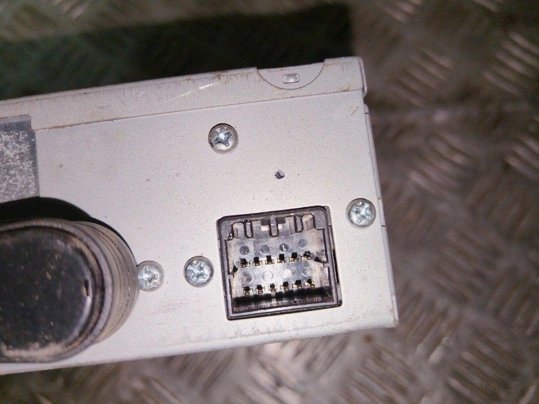 CD-чейнджер WWI3S5 Mitsubishi Space Star undefined