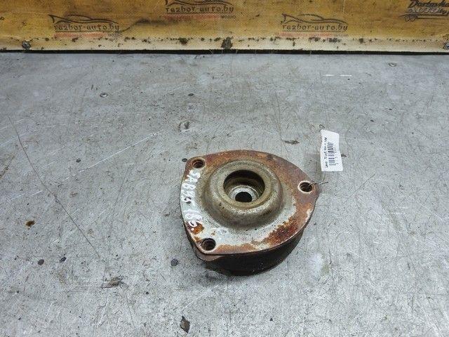 Опора амортизатора верхняя (чашка) 88GJ2T Saab 9-5