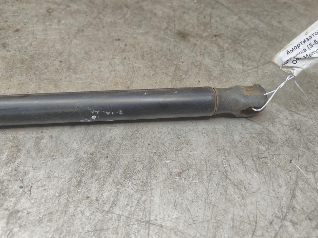 Амортизатор крышки багажника (3-5 двери) VU62OE Opel Meriva купить