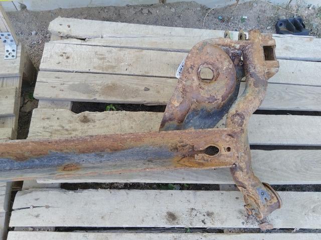 Балка подвески задняя ZYW46L Toyota Aygo undefined