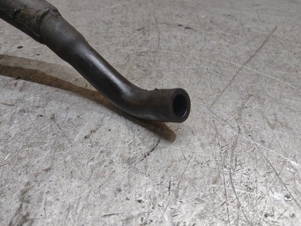 Патрубок вентиляции картера 4M2EX7 Volvo S60 - Фото 4