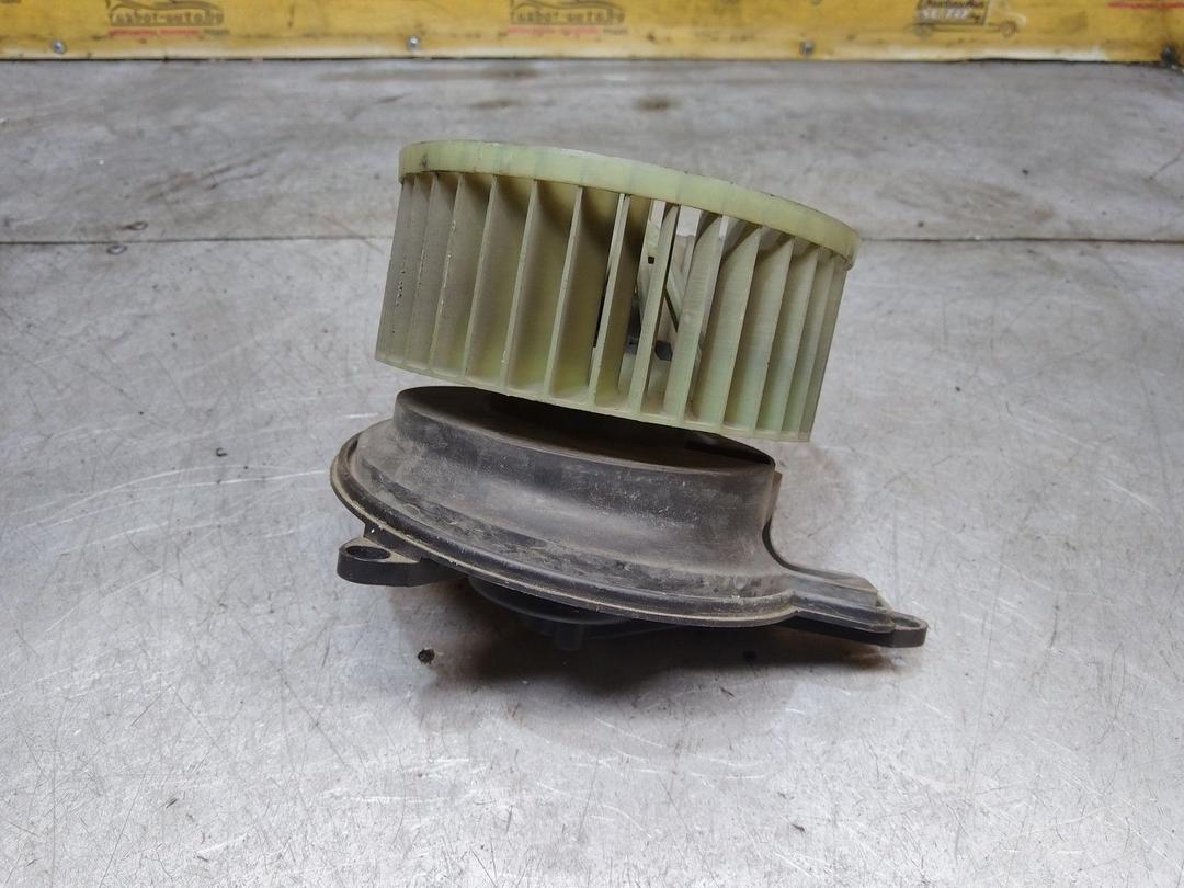 Моторчик печки 755Q0I Peugeot 306