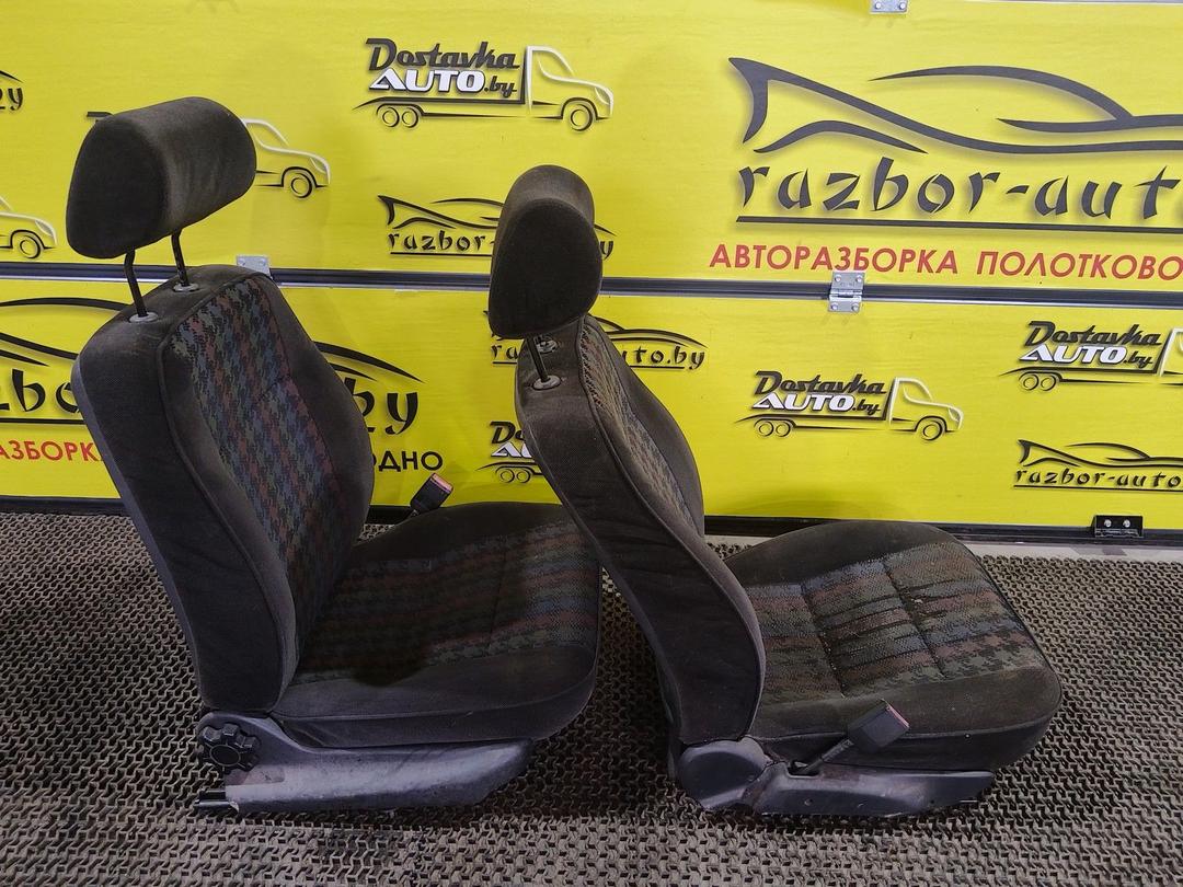 Салон (комплект сидений) ZTAY00 Peugeot 306 undefined