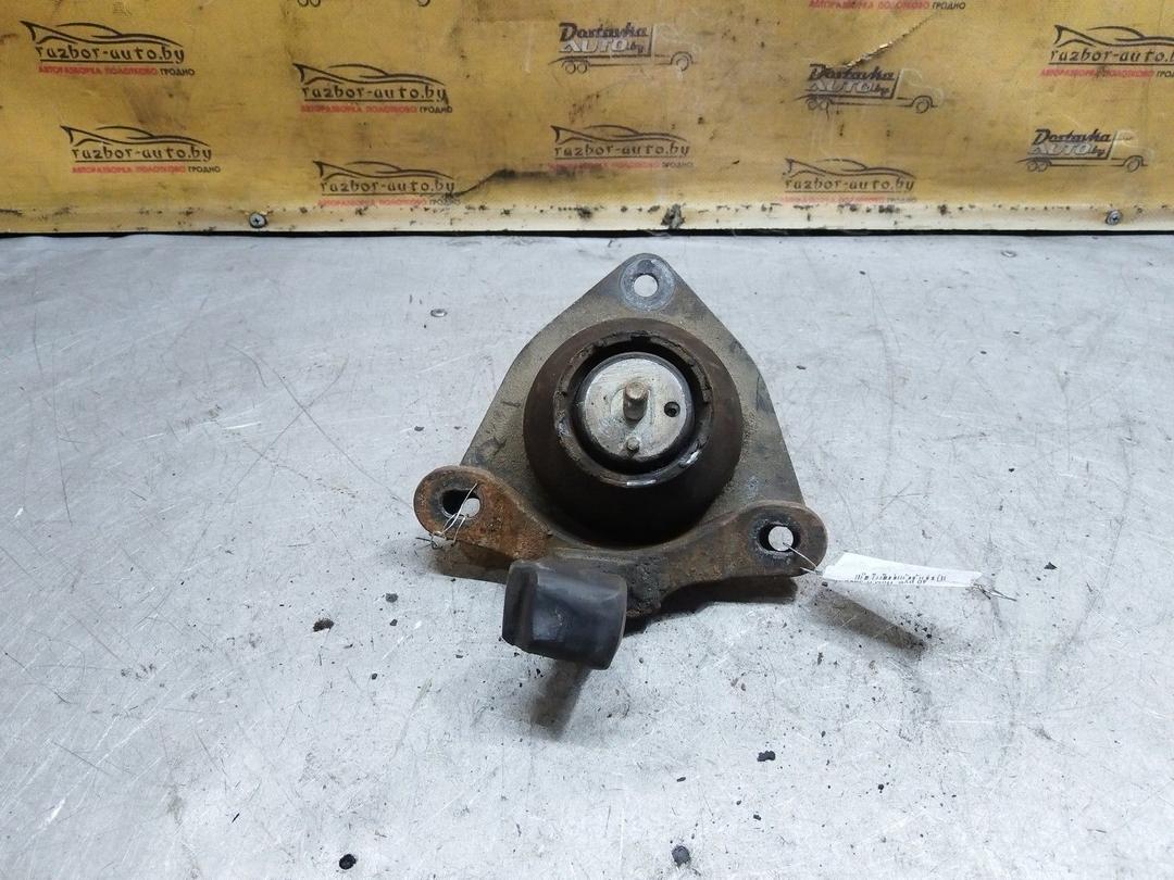 Подушка крепления двигателя 8A09MZ Renault Laguna купить в магазине запчастей бу