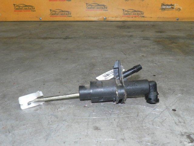 Цилиндр сцепления главный G3HOY2 Skoda Octavia купить