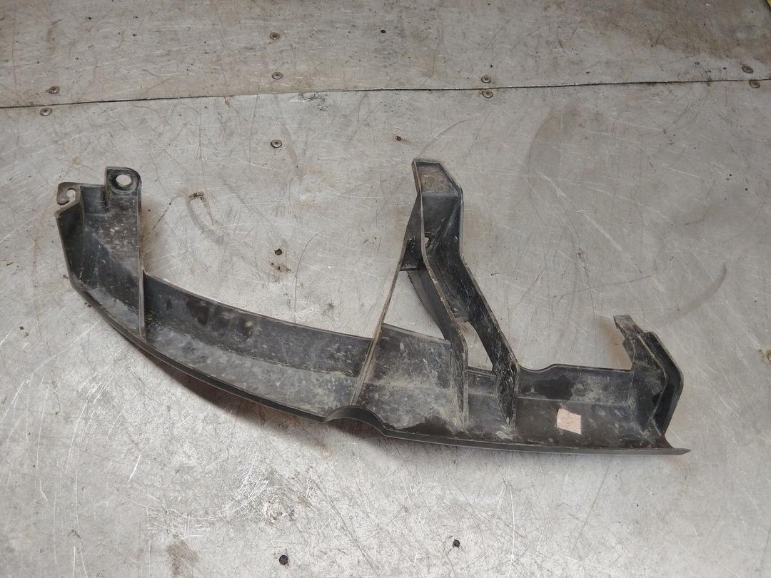 Ус под фару левый AKI96X Renault Scenic купить