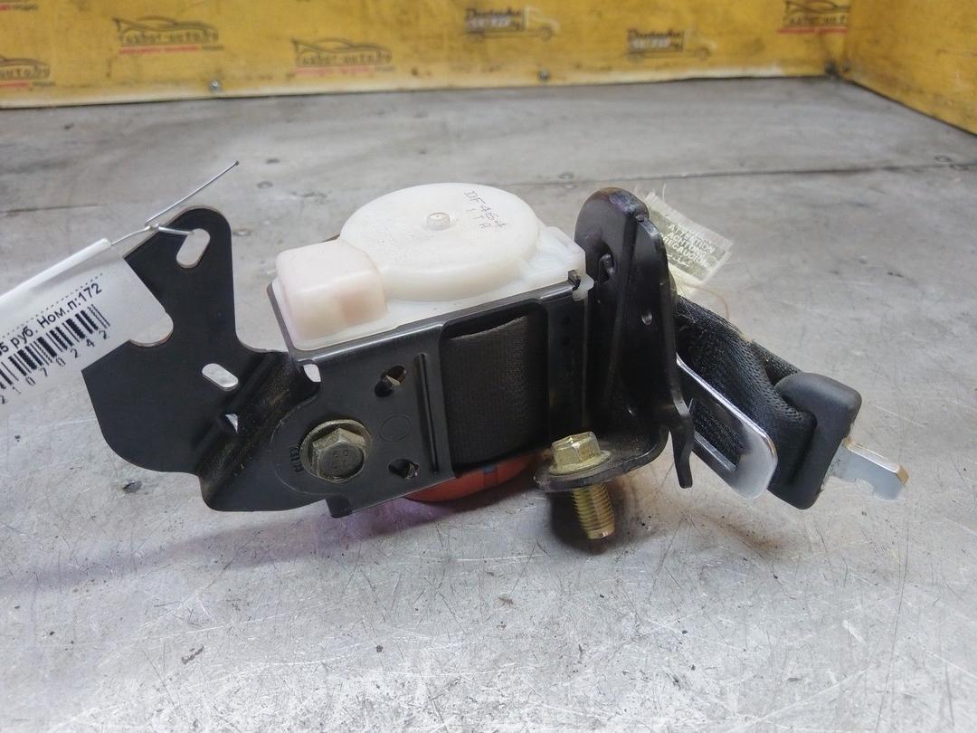 Ремень безопасности задний центральный 9MN9FH Toyota Yaris - Фото 2