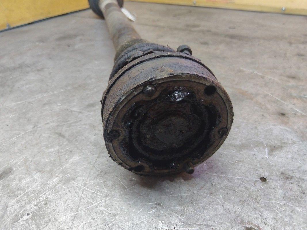 Полуось передняя правая (приводной вал, ШРУС) 58UH3Z Volkswagen Golf купить в магазине запчастей бу