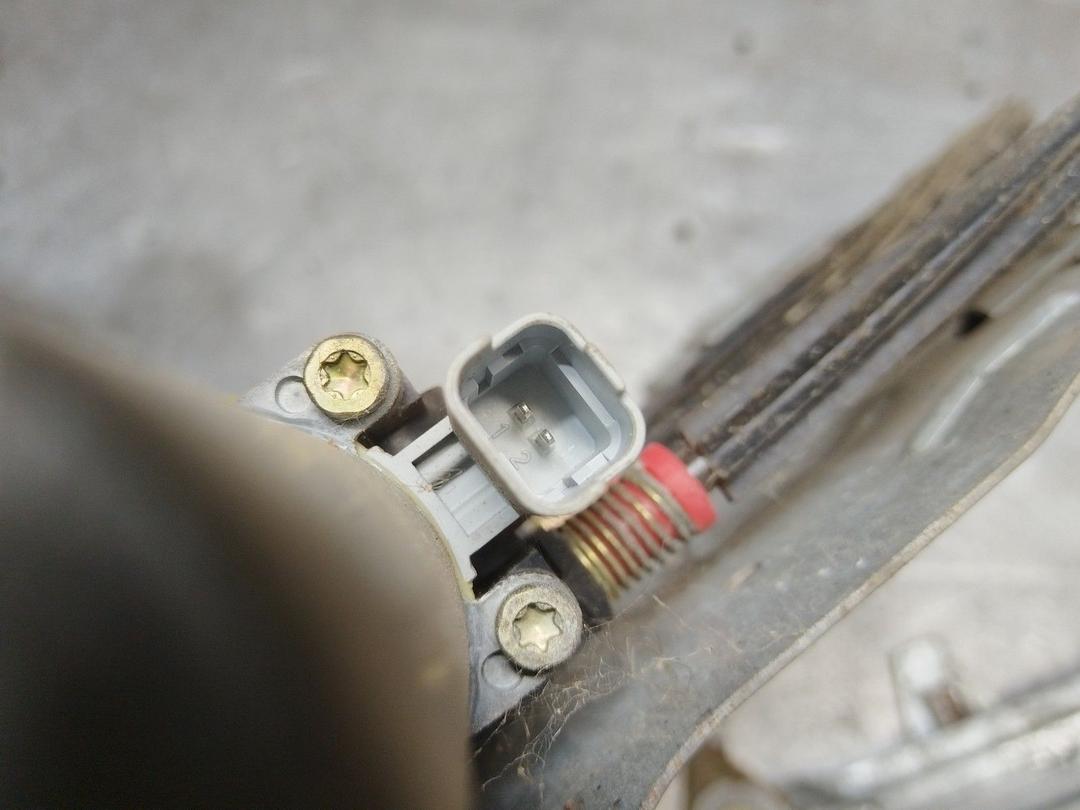 Стеклоподъемник электрический передний правый ICUCY4 Citroen Xsara Picasso купить в магазине запчастей бу