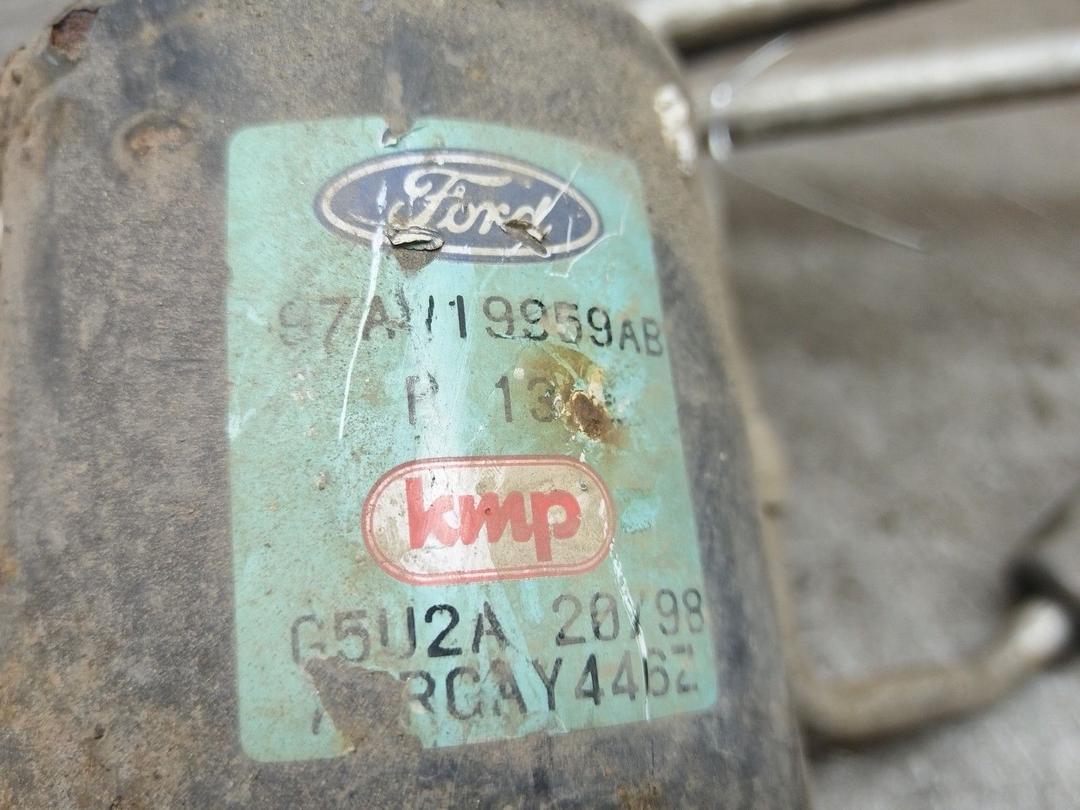 Трубка кондиционера OZGRKG Ford Escort undefined