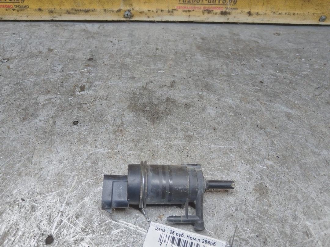 Насос (моторчик) омывателя стекла TEXLYT Renault Megane