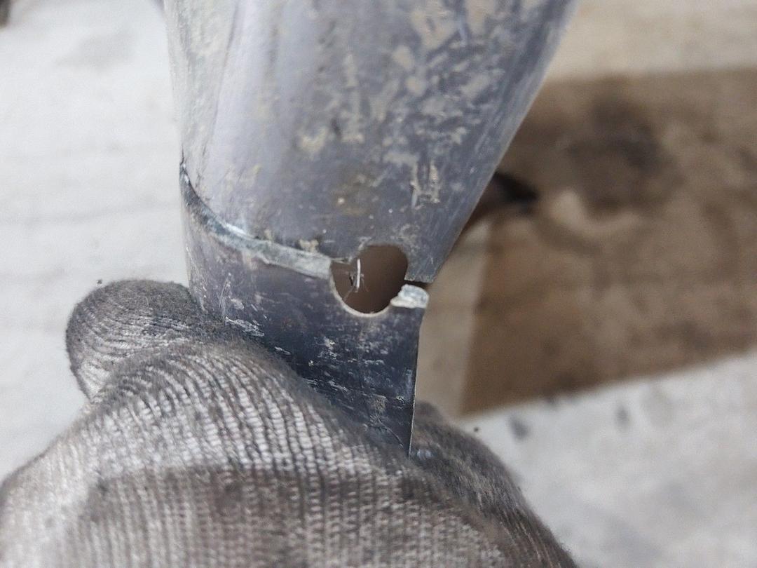 Бампер задний YADG2I Mitsubishi Grandis купить в магазине запчастей бу