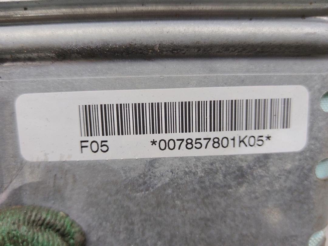 Подушка безопасности пассажира 7L0V5J Toyota Corolla купить с доставкой