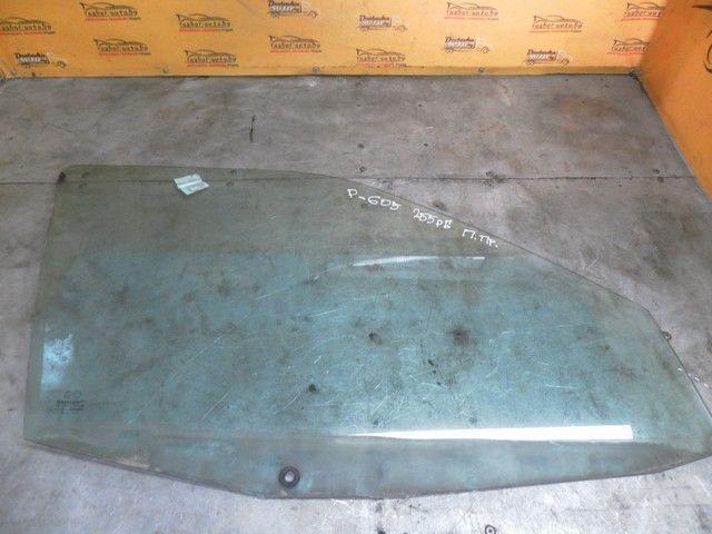 Стекло двери передней правой L7WKX4 Peugeot 605 - Фото 1