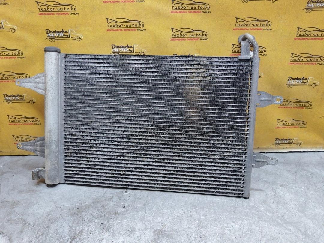 Радиатор кондиционера Q1XG5J Volkswagen Polo купить на авторазборке