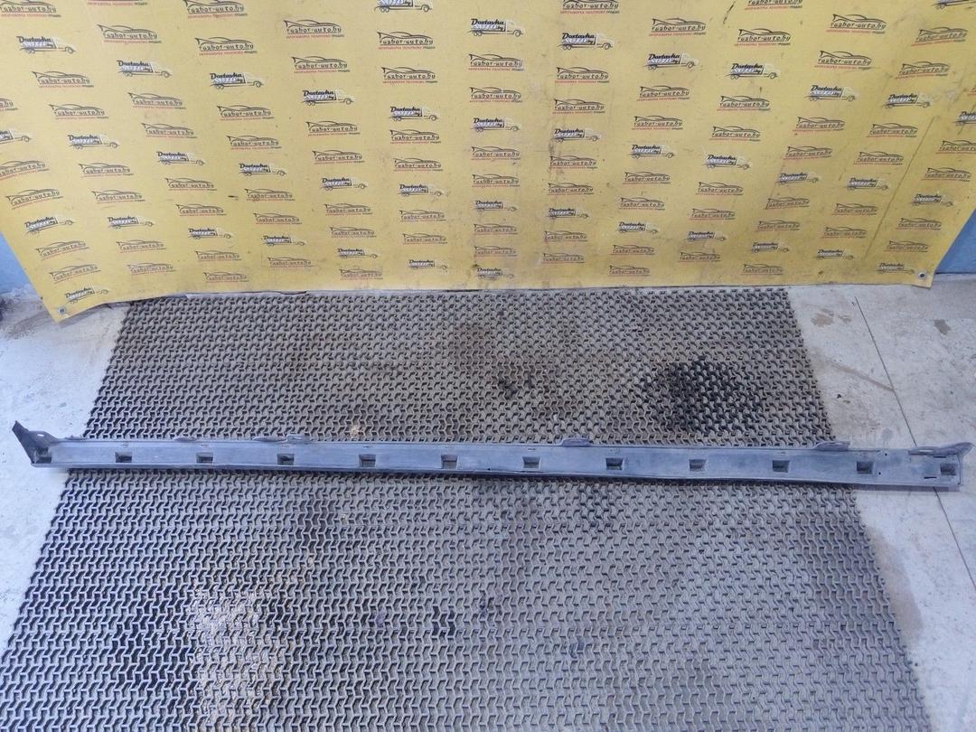 Накладка на порог DYBC6D Volvo V40 - Фото 2