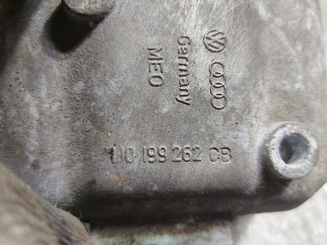 Подушка крепления двигателя 86B42A Volkswagen Golf - Фото 6