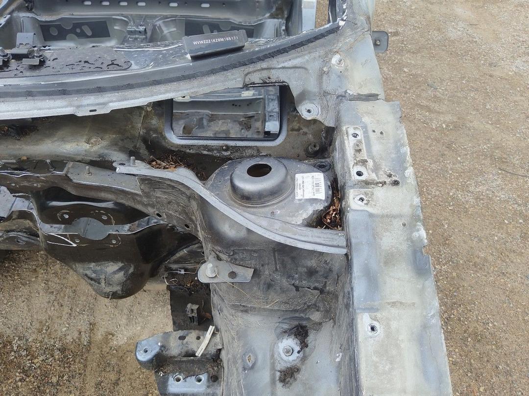 Стакан лонжерона левый K7W0HX Volkswagen Jetta - Фото 1