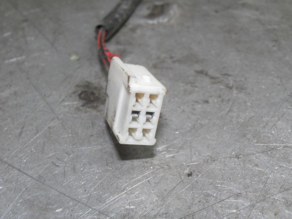 Замок двери задней правой WEE3BI Mazda 323F купить в магазине запчастей бу