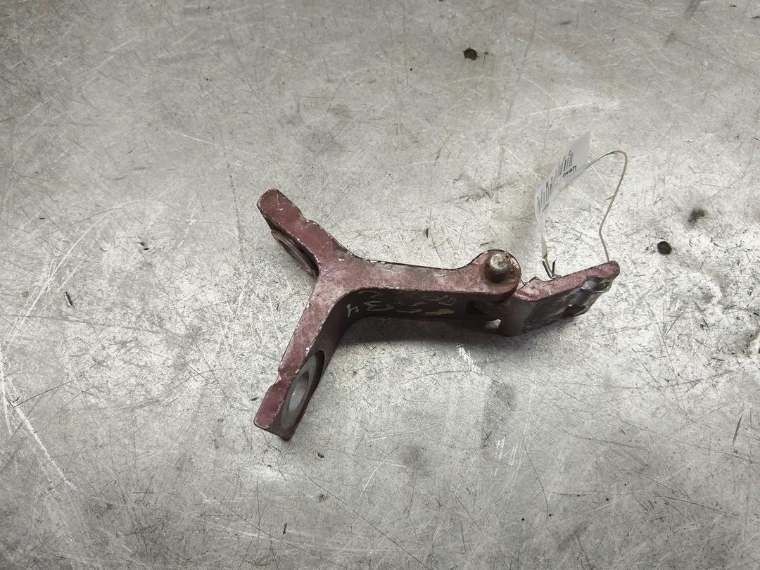 Петля двери передней правой 920O5C Audi 80 - Фото 2